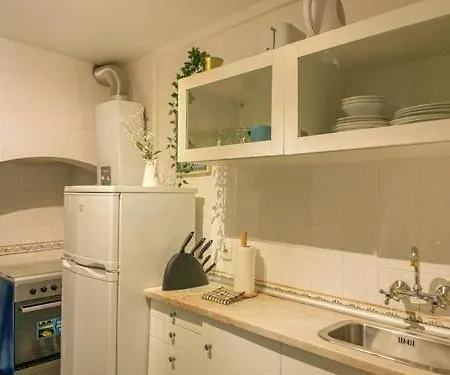 Historical Bica - 3 Bedroom Apartment Lisbon Exterior photo